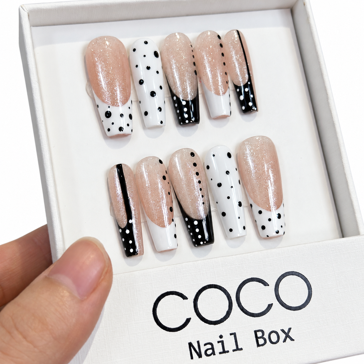 Dot Chic