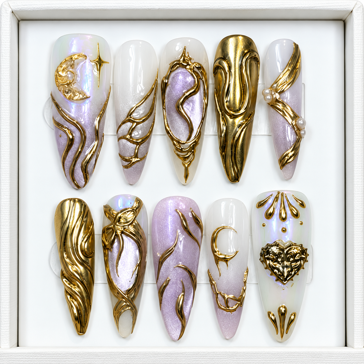 Gold Muse