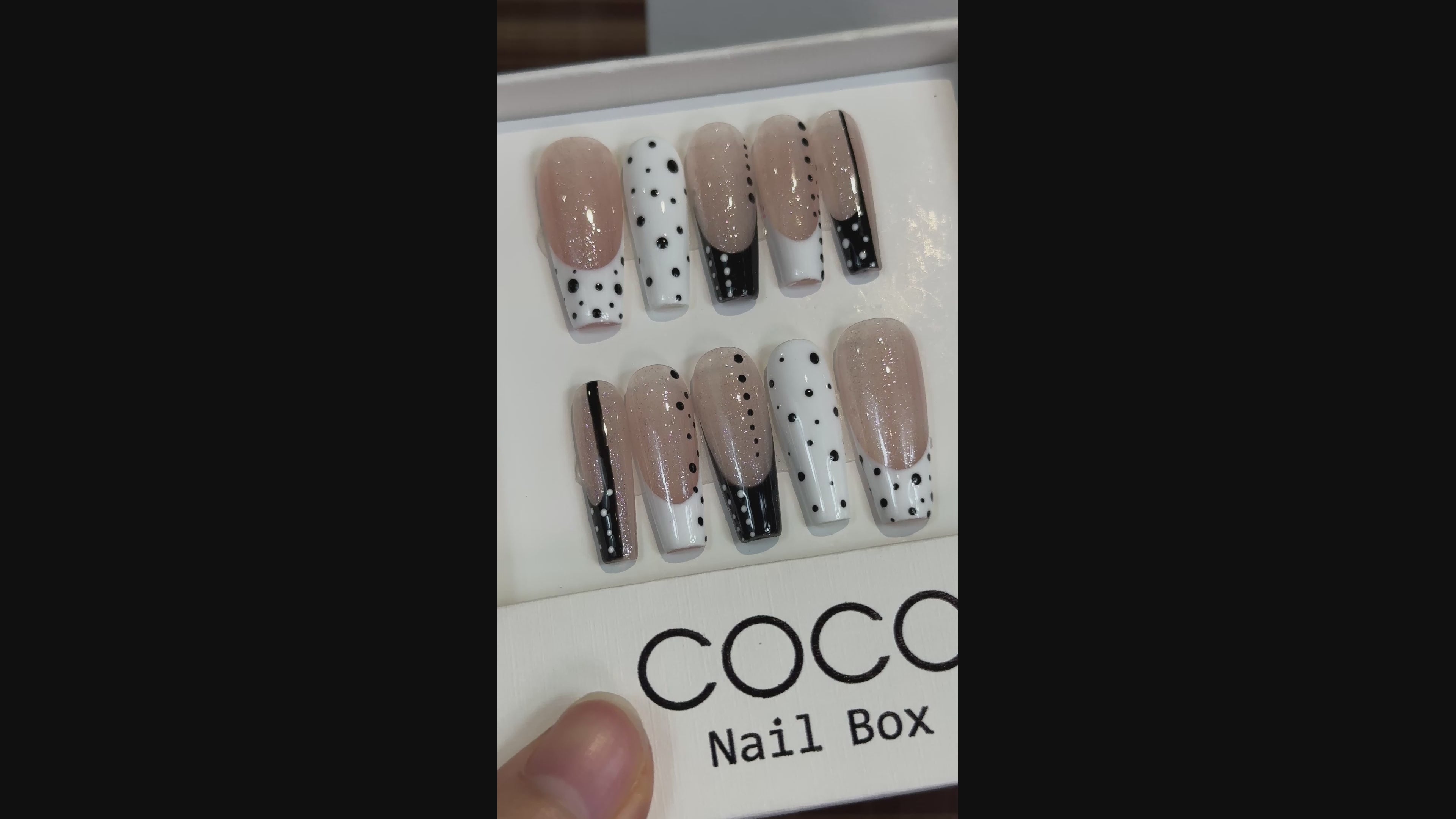 Dot Chic