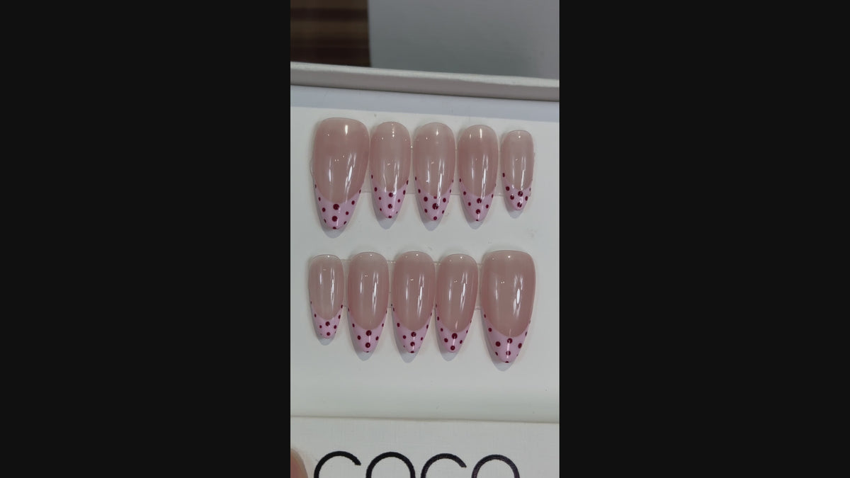 Tải video: Pink Dots