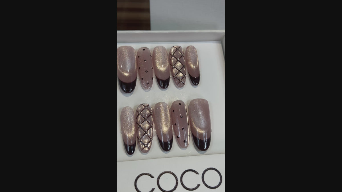 Tải video: Mocha Lattice