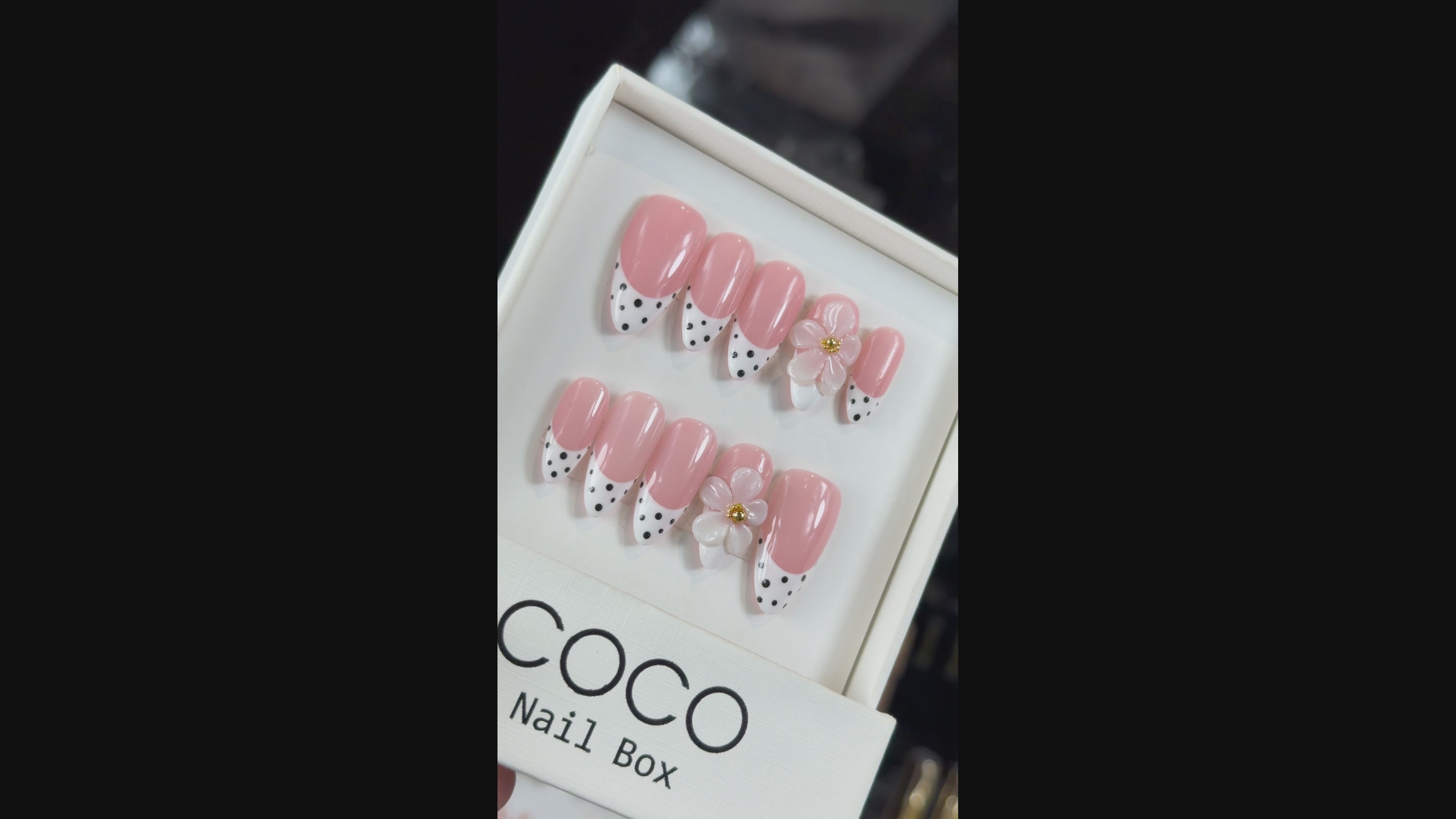 Polka Petal