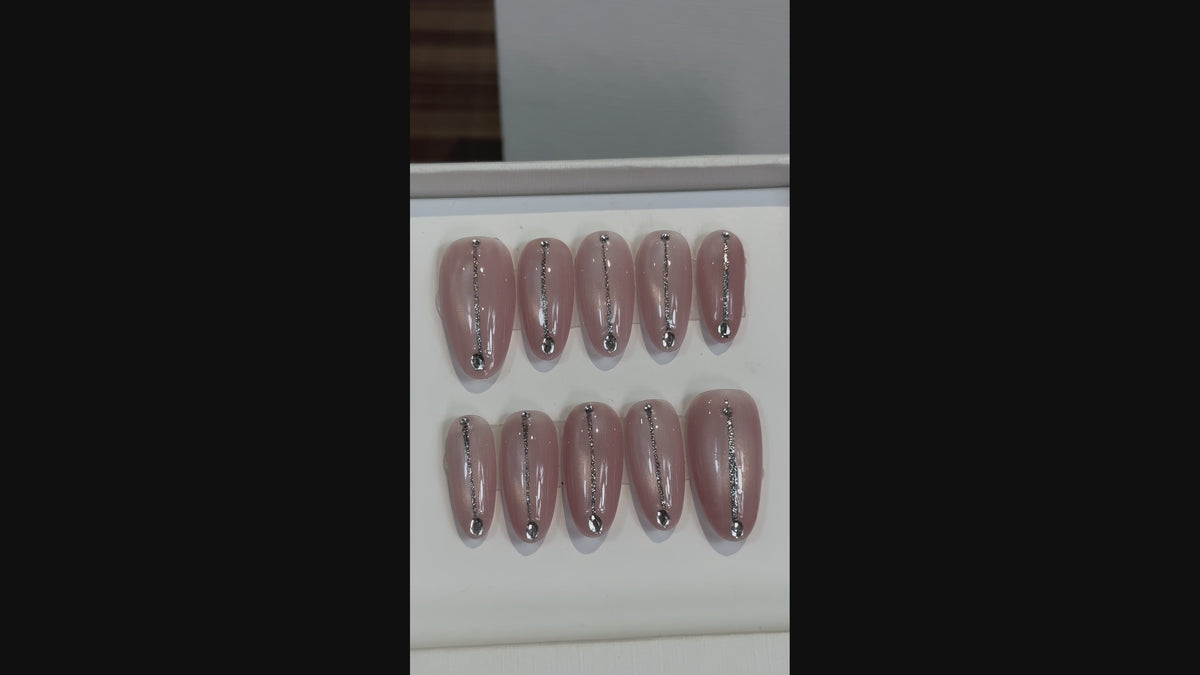 Tải video: Crystal Line