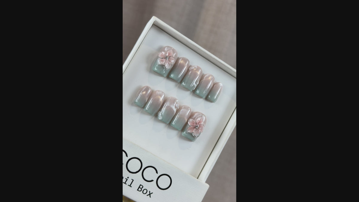Tải video: Mint Blush